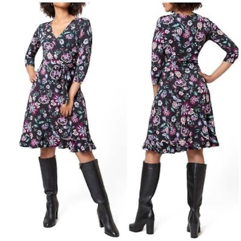 Leota Green and Black A-line Dress with V-neck